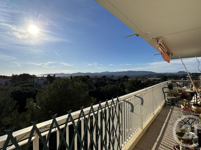 Appartement T3 à vendre - 3 pièces - 73.02 m2 - ST RAPHAEL - 83 - PROVENCE-ALPES-COTE-D-AZUR - Century 21 Sud Habitat