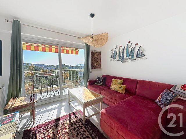 Appartement T3 à vendre - 3 pièces - 73.02 m2 - ST RAPHAEL - 83 - PROVENCE-ALPES-COTE-D-AZUR - Century 21 Sud Habitat