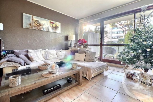 Appartement T3 à vendre - 3 pièces - 69.36 m2 - ST RAPHAEL - 83 - PROVENCE-ALPES-COTE-D-AZUR - Century 21 Sud Habitat