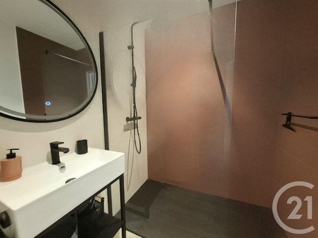 maison à vendre - 5 pièces - 145.0 m2 - FREJUS - 83 - PROVENCE-ALPES-COTE-D-AZUR - Century 21 Sud Habitat