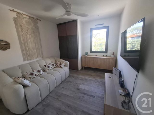 maison à vendre - 5 pièces - 145.0 m2 - FREJUS - 83 - PROVENCE-ALPES-COTE-D-AZUR - Century 21 Sud Habitat