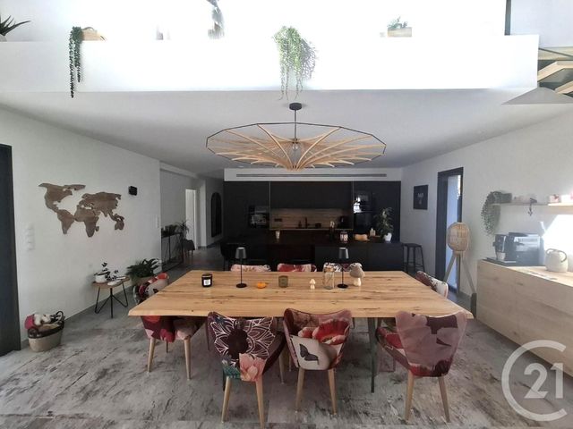 maison à vendre - 5 pièces - 145.0 m2 - FREJUS - 83 - PROVENCE-ALPES-COTE-D-AZUR - Century 21 Sud Habitat