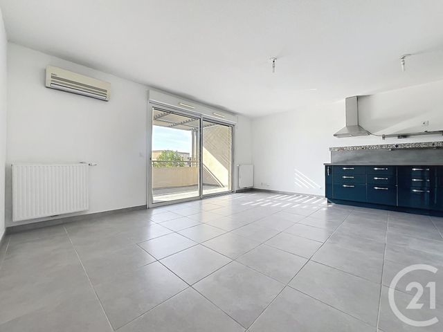 Appartement F3 à vendre - 3 pièces - 63.23 m2 - FREJUS - 83 - PROVENCE-ALPES-COTE-D-AZUR - Century 21 Sud Habitat