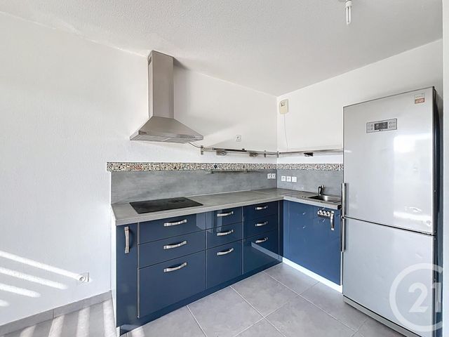 Appartement F3 à vendre - 3 pièces - 63.23 m2 - FREJUS - 83 - PROVENCE-ALPES-COTE-D-AZUR - Century 21 Sud Habitat