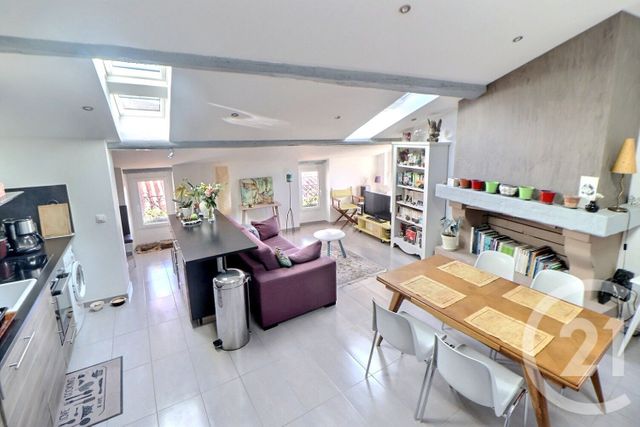 Appartement F3 à vendre - 3 pièces - 85.1 m2 - FREJUS - 83 - PROVENCE-ALPES-COTE-D-AZUR - Century 21 Sud Habitat