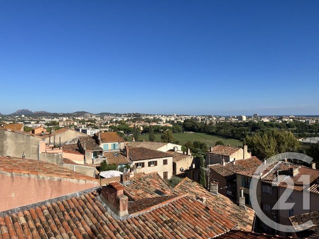 Appartement F3 à vendre - 3 pièces - 85.1 m2 - FREJUS - 83 - PROVENCE-ALPES-COTE-D-AZUR - Century 21 Sud Habitat