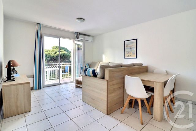 Appartement F2 à vendre ST AYGULF