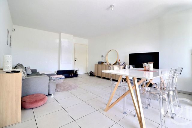 Appartement T3 à vendre - 3 pièces - 66.0 m2 - PUGET SUR ARGENS - 83 - PROVENCE-ALPES-COTE-D-AZUR - Century 21 Sud Habitat