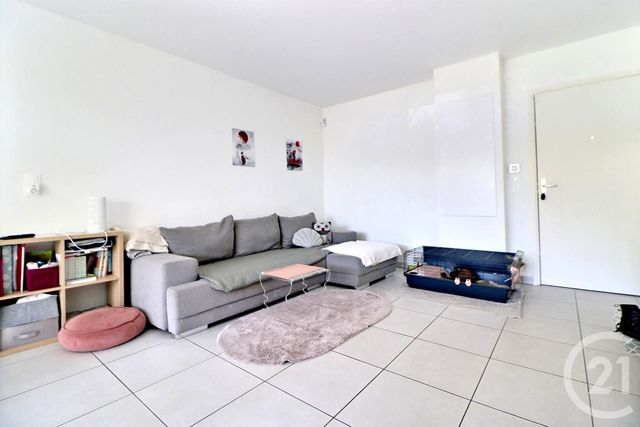 Appartement T3 à vendre - 3 pièces - 66.0 m2 - PUGET SUR ARGENS - 83 - PROVENCE-ALPES-COTE-D-AZUR - Century 21 Sud Habitat