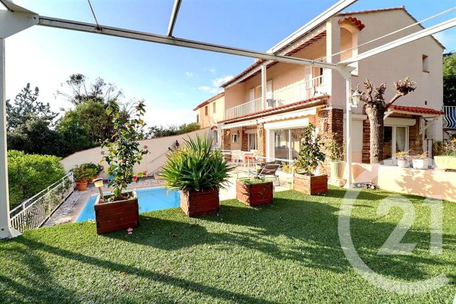 maison à vendre - 5 pièces - 125.0 m2 - FREJUS - 83 - PROVENCE-ALPES-COTE-D-AZUR - Century 21 Sud Habitat