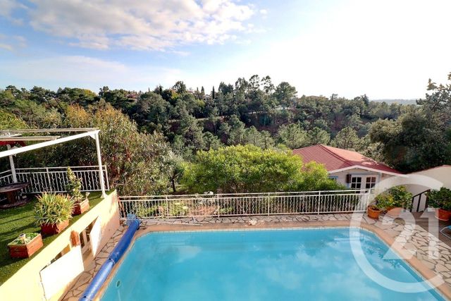 maison à vendre - 5 pièces - 125.0 m2 - FREJUS - 83 - PROVENCE-ALPES-COTE-D-AZUR - Century 21 Sud Habitat