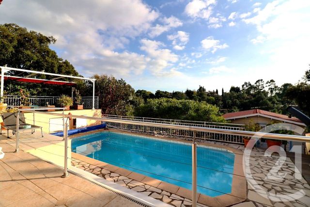 maison à vendre - 5 pièces - 125.0 m2 - FREJUS - 83 - PROVENCE-ALPES-COTE-D-AZUR - Century 21 Sud Habitat