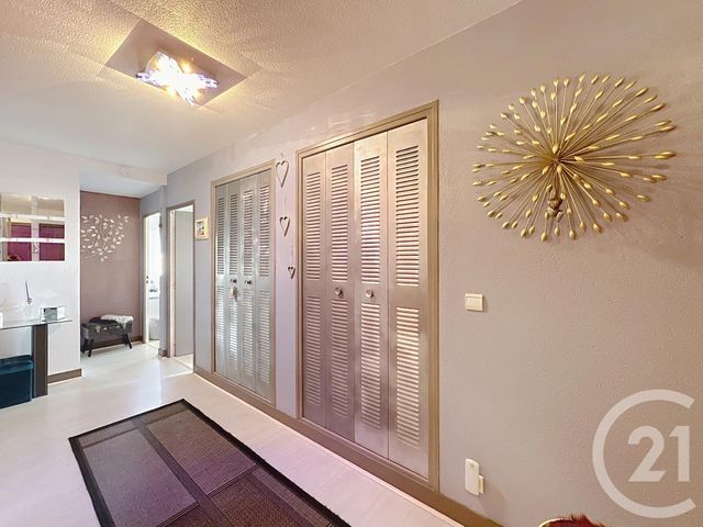 Appartement T6 à vendre - 6 pièces - 150.0 m2 - FREJUS - 83 - PROVENCE-ALPES-COTE-D-AZUR - Century 21 Sud Habitat