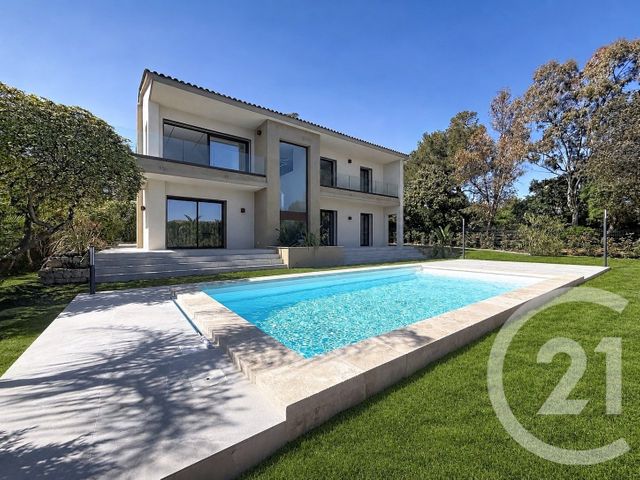Maison à vendre ROQUEBRUNE SUR ARGENS