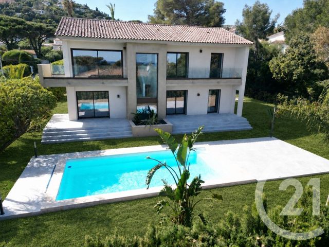 Maison à vendre ROQUEBRUNE SUR ARGENS