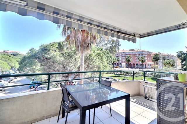 Appartement T4 à vendre - 4 pièces - 90.0 m2 - FREJUS - 83 - PROVENCE-ALPES-COTE-D-AZUR - Century 21 Sud Habitat