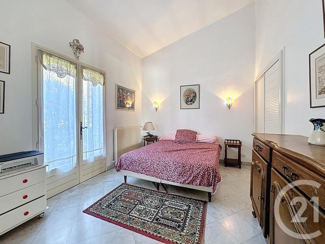 maison à vendre - 7 pièces - 140.0 m2 - FREJUS - 83 - PROVENCE-ALPES-COTE-D-AZUR - Century 21 Sud Habitat