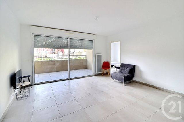 Appartement T2 à vendre - 2 pièces - 49.15 m2 - FREJUS - 83 - PROVENCE-ALPES-COTE-D-AZUR - Century 21 Sud Habitat