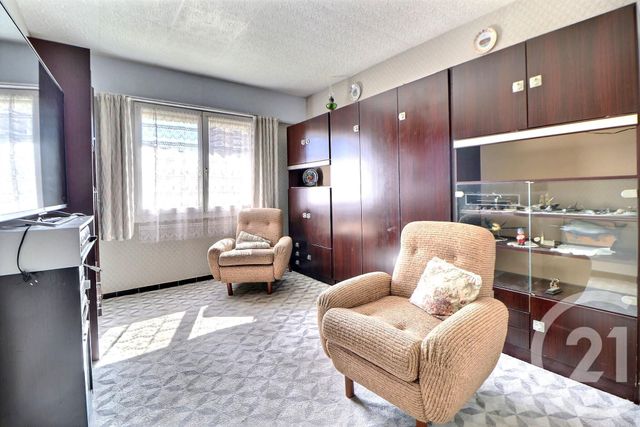 Appartement T3 à vendre - 3 pièces - 64.91 m2 - ST RAPHAEL - 83 - PROVENCE-ALPES-COTE-D-AZUR - Century 21 Sud Habitat