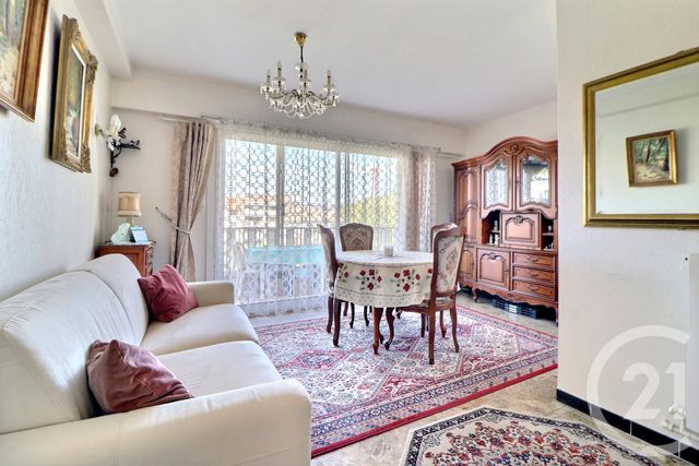 Appartement T3 à vendre - 3 pièces - 64.91 m2 - ST RAPHAEL - 83 - PROVENCE-ALPES-COTE-D-AZUR - Century 21 Sud Habitat