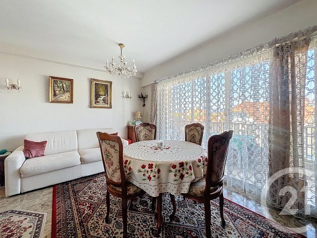 Appartement T3 à vendre - 3 pièces - 64.91 m2 - ST RAPHAEL - 83 - PROVENCE-ALPES-COTE-D-AZUR - Century 21 Sud Habitat