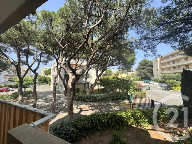 Appartement T3 à vendre - 3 pièces - 60.0 m2 - FREJUS - 83 - PROVENCE-ALPES-COTE-D-AZUR - Century 21 Sud Habitat