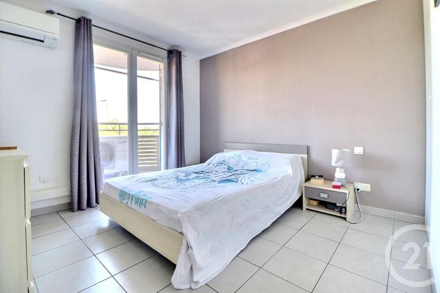 Appartement T3 à vendre - 3 pièces - 68.0 m2 - FREJUS - 83 - PROVENCE-ALPES-COTE-D-AZUR - Century 21 Sud Habitat