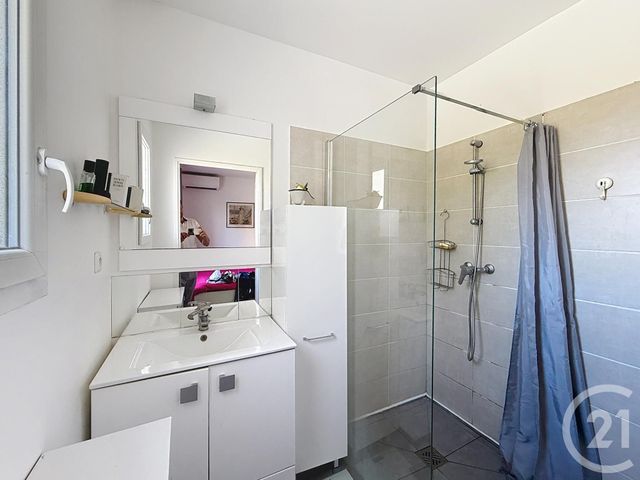 maison à vendre - 4 pièces - 90.64 m2 - ROQUEBRUNE SUR ARGENS - 83 - PROVENCE-ALPES-COTE-D-AZUR - Century 21 Sud Habitat