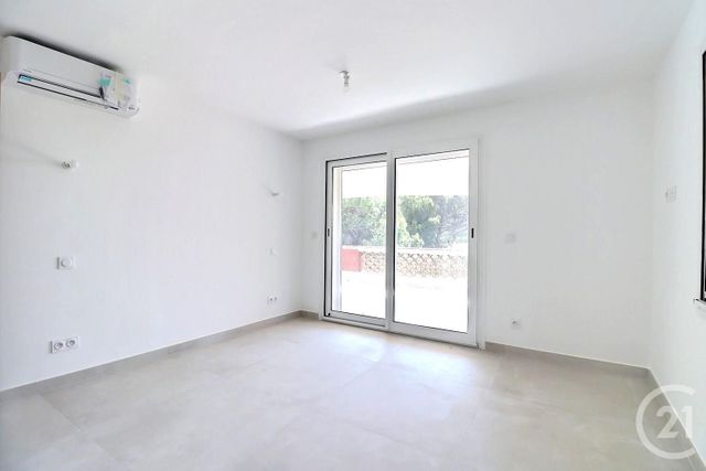 Appartement T4 à vendre - 4 pièces - 103.2 m2 - ST AYGULF - 83 - PROVENCE-ALPES-COTE-D-AZUR - Century 21 Sud Habitat