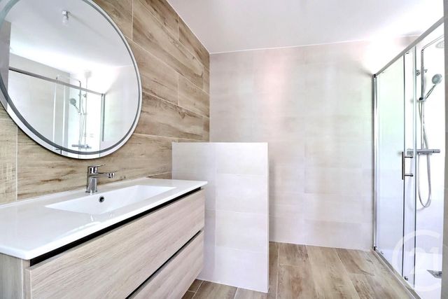 Appartement T3 à vendre - 3 pièces - 64.8 m2 - ST AYGULF - 83 - PROVENCE-ALPES-COTE-D-AZUR - Century 21 Sud Habitat