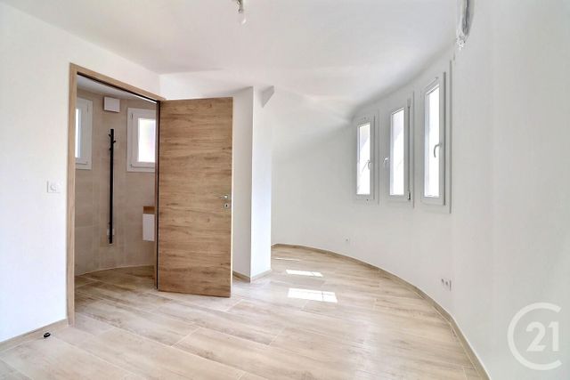 Appartement T3 à vendre - 3 pièces - 64.8 m2 - ST AYGULF - 83 - PROVENCE-ALPES-COTE-D-AZUR - Century 21 Sud Habitat