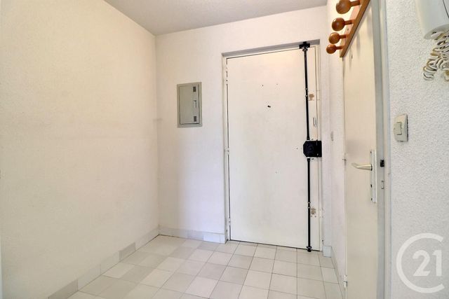 Appartement Studio à vendre - 1 pièce - 24.7 m2 - FREJUS - 83 - PROVENCE-ALPES-COTE-D-AZUR - Century 21 Sud Habitat