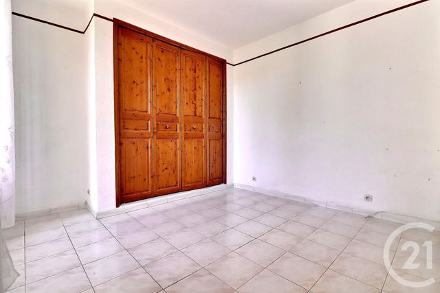 Appartement T4 à vendre - 4 pièces - 91.26 m2 - FREJUS - 83 - PROVENCE-ALPES-COTE-D-AZUR - Century 21 Sud Habitat