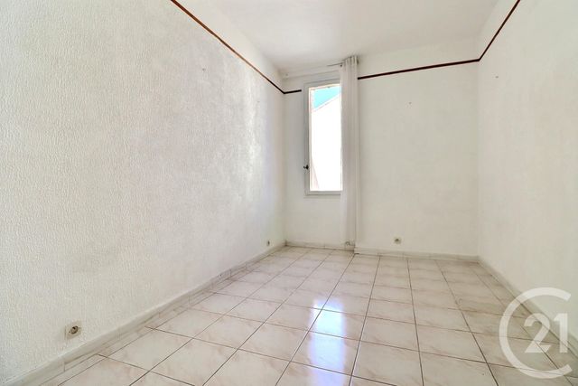Appartement T4 à vendre - 4 pièces - 91.26 m2 - FREJUS - 83 - PROVENCE-ALPES-COTE-D-AZUR - Century 21 Sud Habitat