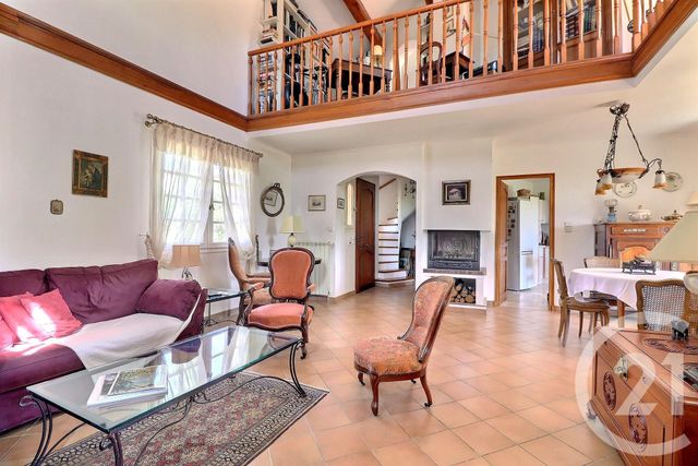Afficher la photo en grand maison à vendre - 4 pièces - 122.63 m2 - FREJUS - 83 - PROVENCE-ALPES-COTE-D-AZUR - Century 21 Sud Habitat