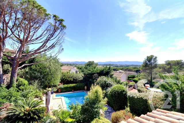 Afficher la photo en grand maison à vendre - 4 pièces - 122.63 m2 - FREJUS - 83 - PROVENCE-ALPES-COTE-D-AZUR - Century 21 Sud Habitat