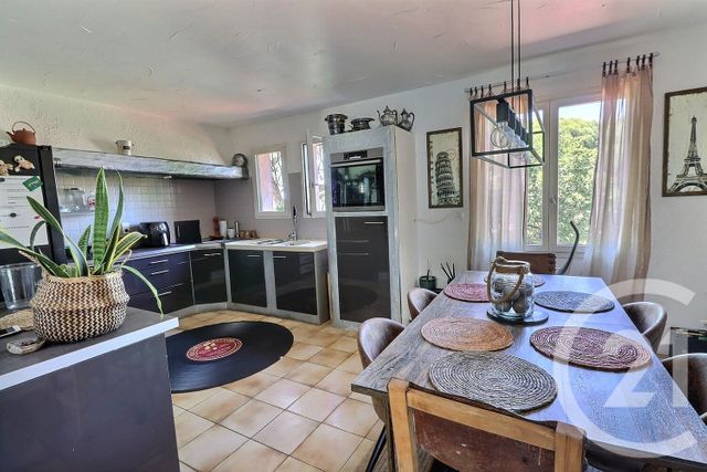 maison à vendre - 5 pièces - 125.0 m2 - FREJUS - 83 - PROVENCE-ALPES-COTE-D-AZUR - Century 21 Sud Habitat