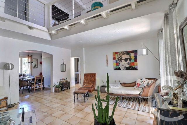 maison à vendre - 5 pièces - 125.0 m2 - FREJUS - 83 - PROVENCE-ALPES-COTE-D-AZUR - Century 21 Sud Habitat