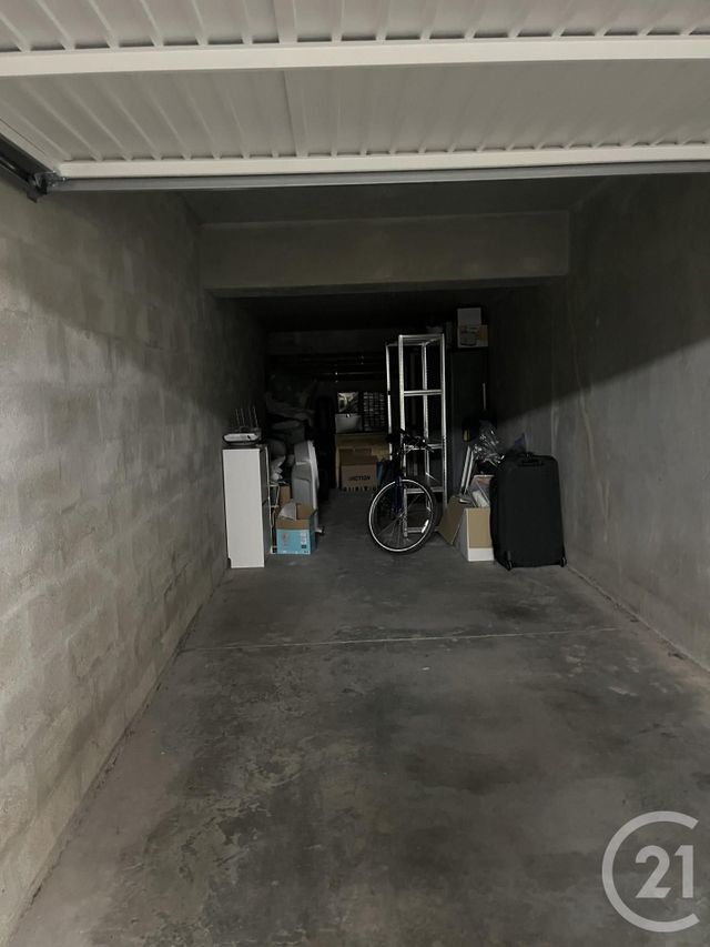 Appartement T2 à vendre - 2 pièces - 42.25 m2 - FREJUS - 83 - PROVENCE-ALPES-COTE-D-AZUR - Century 21 Sud Habitat