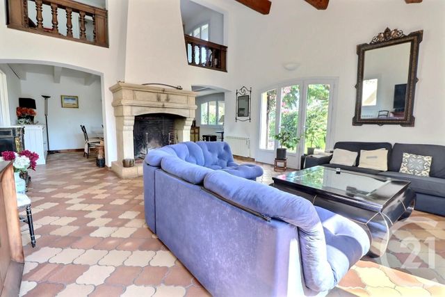 Afficher la photo en grand maison à vendre - 9 pièces - 237.0 m2 - FREJUS - 83 - PROVENCE-ALPES-COTE-D-AZUR - Century 21 Sud Habitat