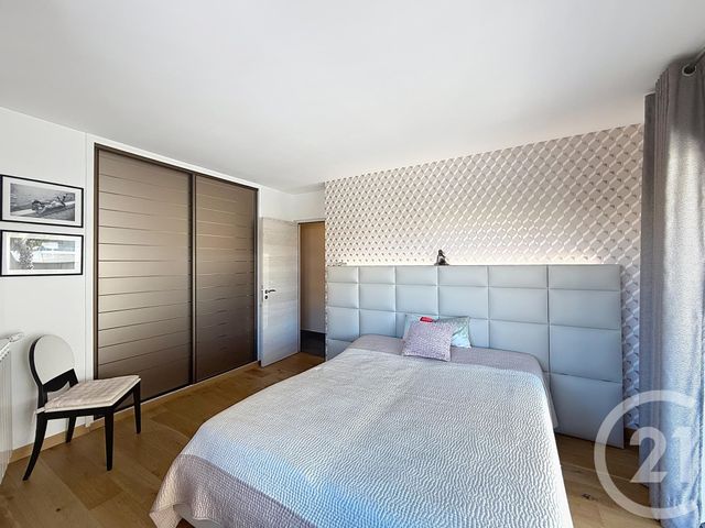 Appartement T4 à vendre - 4 pièces - 89.69 m2 - FREJUS - 83 - PROVENCE-ALPES-COTE-D-AZUR - Century 21 Sud Habitat