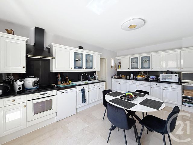 maison à vendre - 4 pièces - 128.0 m2 - FREJUS - 83 - PROVENCE-ALPES-COTE-D-AZUR - Century 21 Sud Habitat