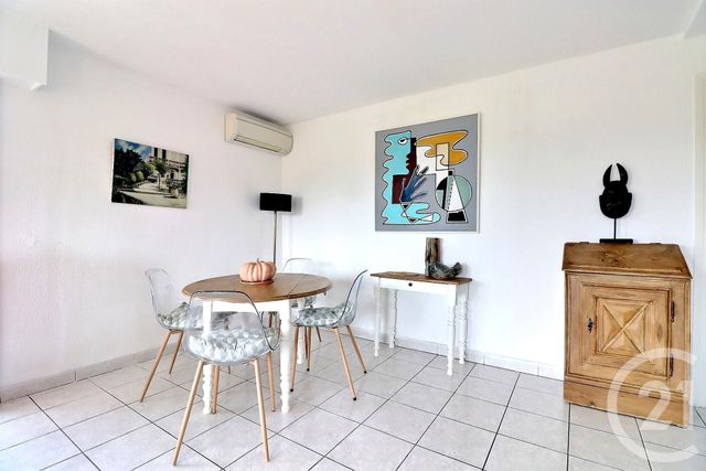 Appartement T3 à vendre - 3 pièces - 69.0 m2 - ST RAPHAEL - 83 - PROVENCE-ALPES-COTE-D-AZUR - Century 21 Sud Habitat