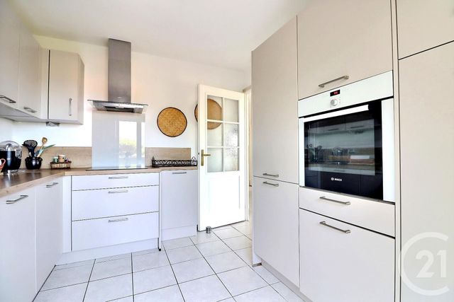 Appartement T3 à vendre - 3 pièces - 69.0 m2 - ST RAPHAEL - 83 - PROVENCE-ALPES-COTE-D-AZUR - Century 21 Sud Habitat