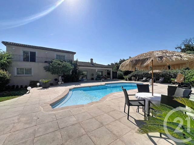 maison à vendre - 8 pièces - 264.15 m2 - ROQUEBRUNE SUR ARGENS - 83 - PROVENCE-ALPES-COTE-D-AZUR - Century 21 Sud Habitat