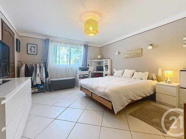 maison à vendre - 8 pièces - 264.15 m2 - ROQUEBRUNE SUR ARGENS - 83 - PROVENCE-ALPES-COTE-D-AZUR - Century 21 Sud Habitat