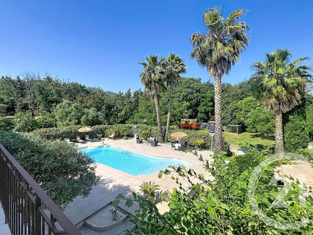 maison à vendre - 8 pièces - 264.15 m2 - ROQUEBRUNE SUR ARGENS - 83 - PROVENCE-ALPES-COTE-D-AZUR - Century 21 Sud Habitat