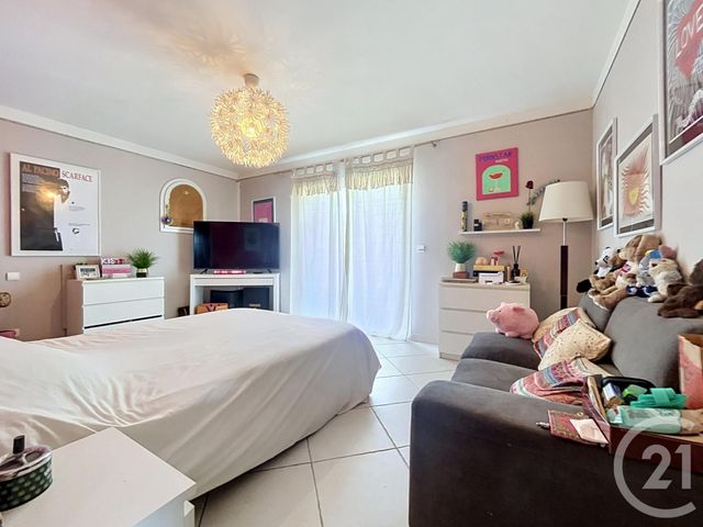 maison à vendre - 8 pièces - 264.15 m2 - ROQUEBRUNE SUR ARGENS - 83 - PROVENCE-ALPES-COTE-D-AZUR - Century 21 Sud Habitat