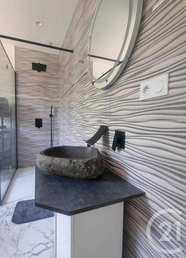 maison à vendre - 5 pièces - 112.0 m2 - FREJUS - 83 - PROVENCE-ALPES-COTE-D-AZUR - Century 21 Sud Habitat