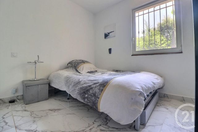 maison à vendre - 5 pièces - 112.0 m2 - FREJUS - 83 - PROVENCE-ALPES-COTE-D-AZUR - Century 21 Sud Habitat